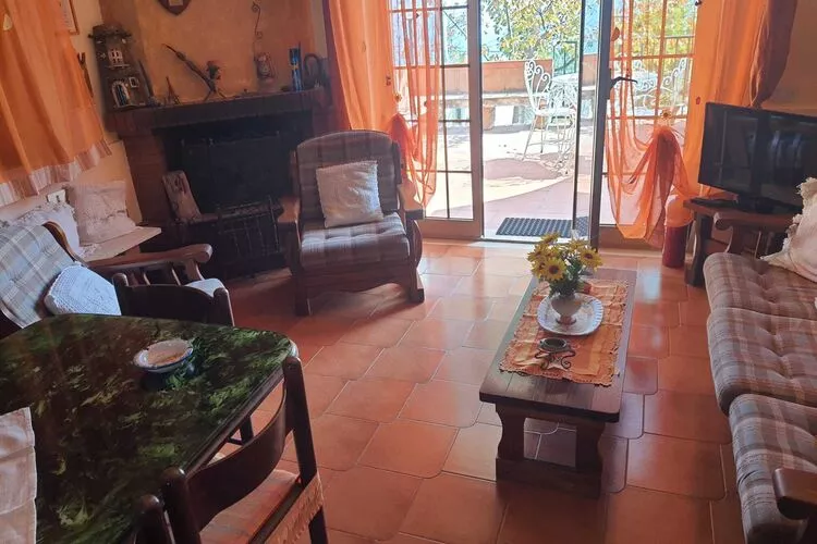 Villa Franca-Dining room