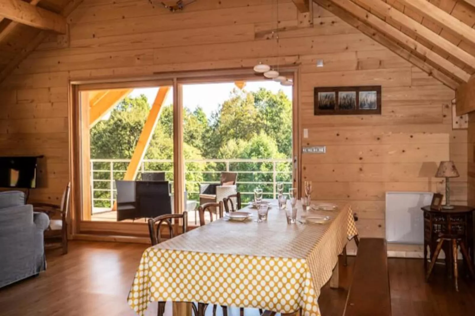 Chalet Cozy Au Cœur De La Féclaz : Séjour Authentique Et Proche Des Pistes