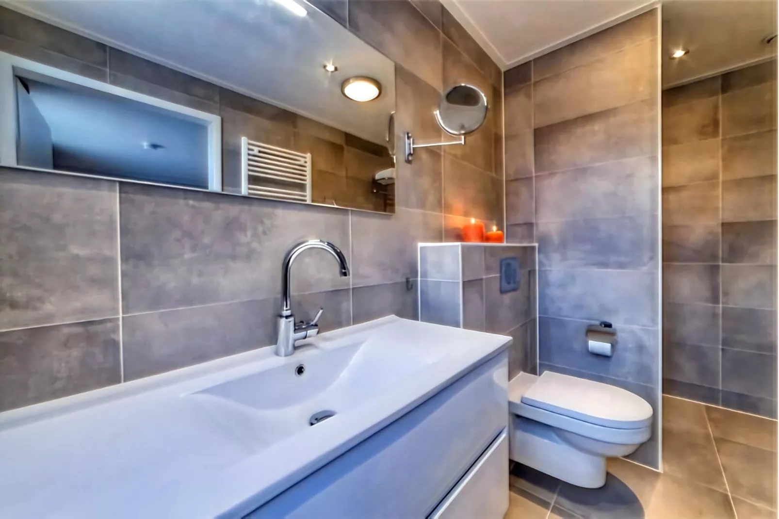 Charming Beveland Vrijstaand-Badezimmer