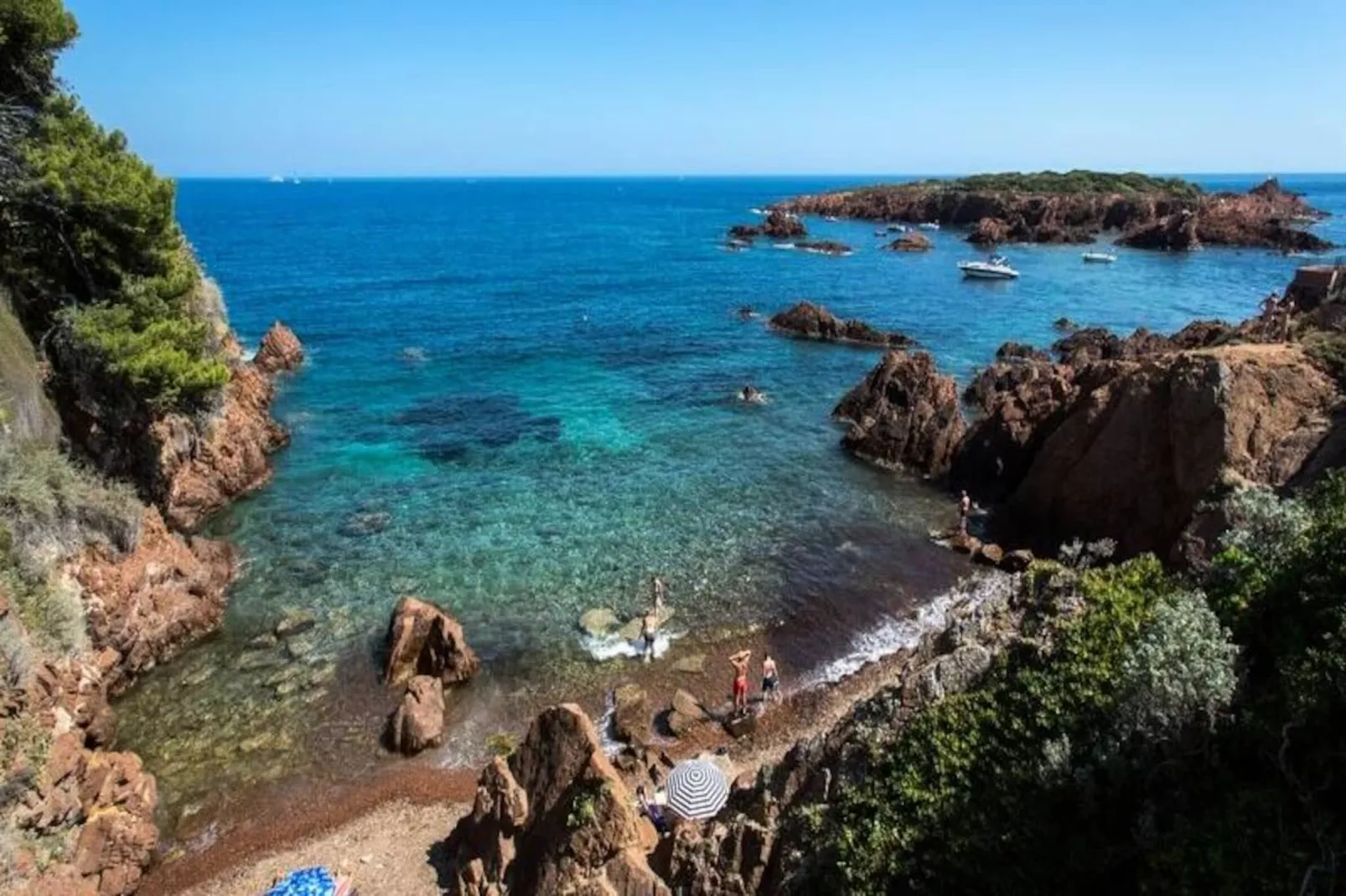 SOWELL Family Riviera****