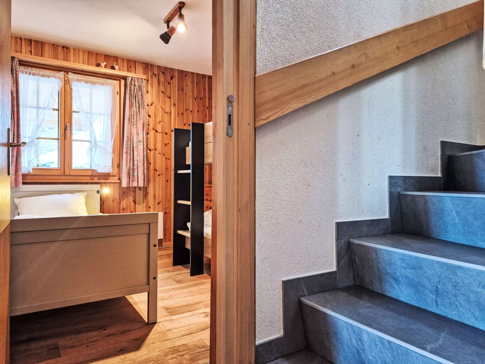 Panorama des Cimes-Inside