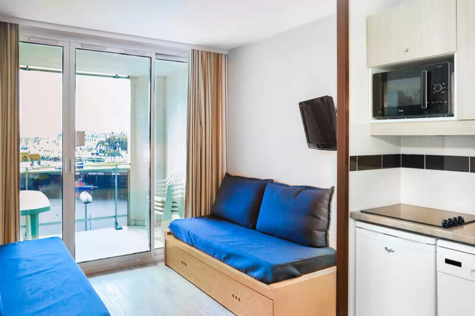 Résidence Le Beach - maeva Home-Exterior in summer