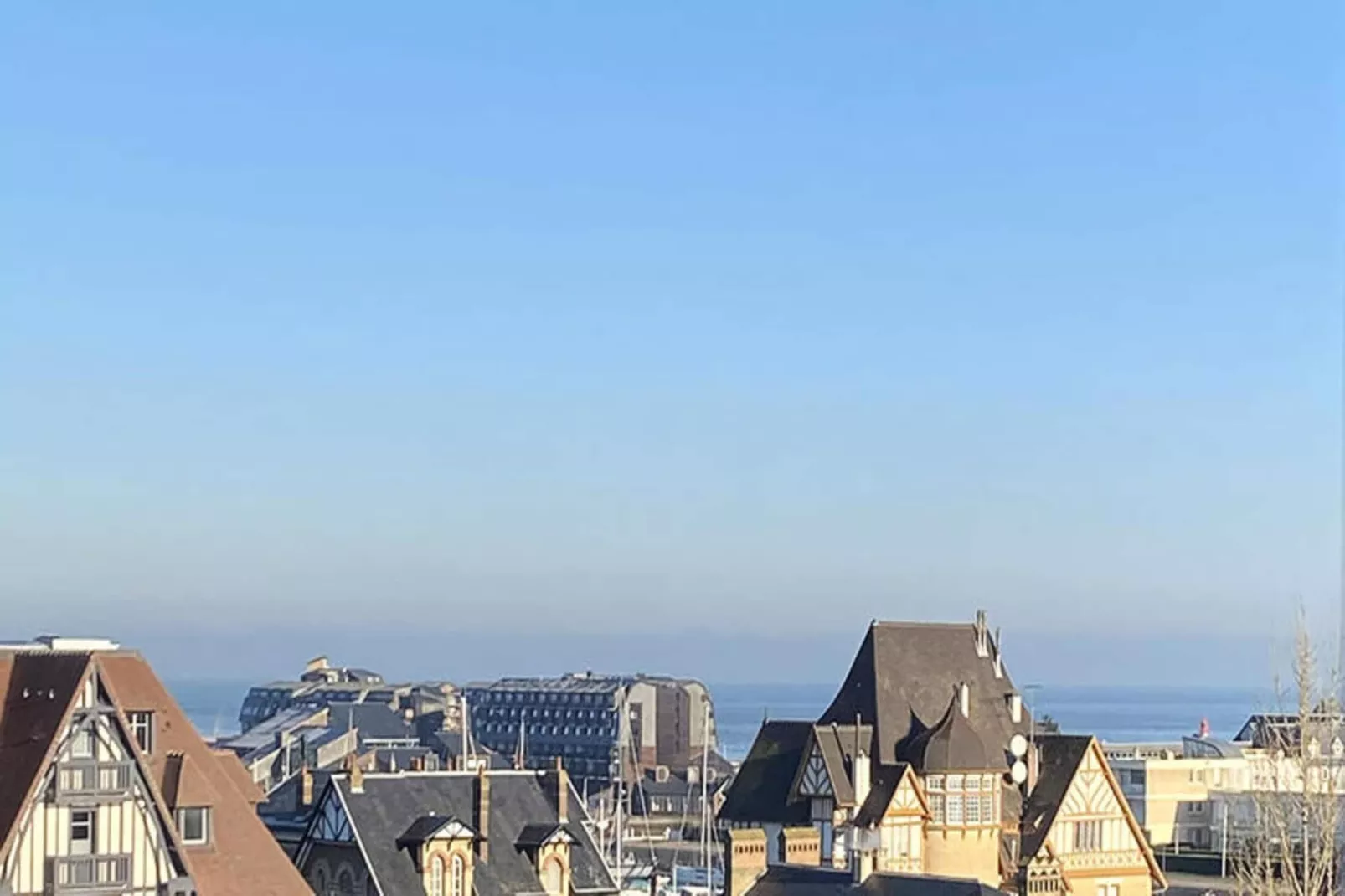 Résidence Goélia Le Castel Normand***-Außenbereich Sommer