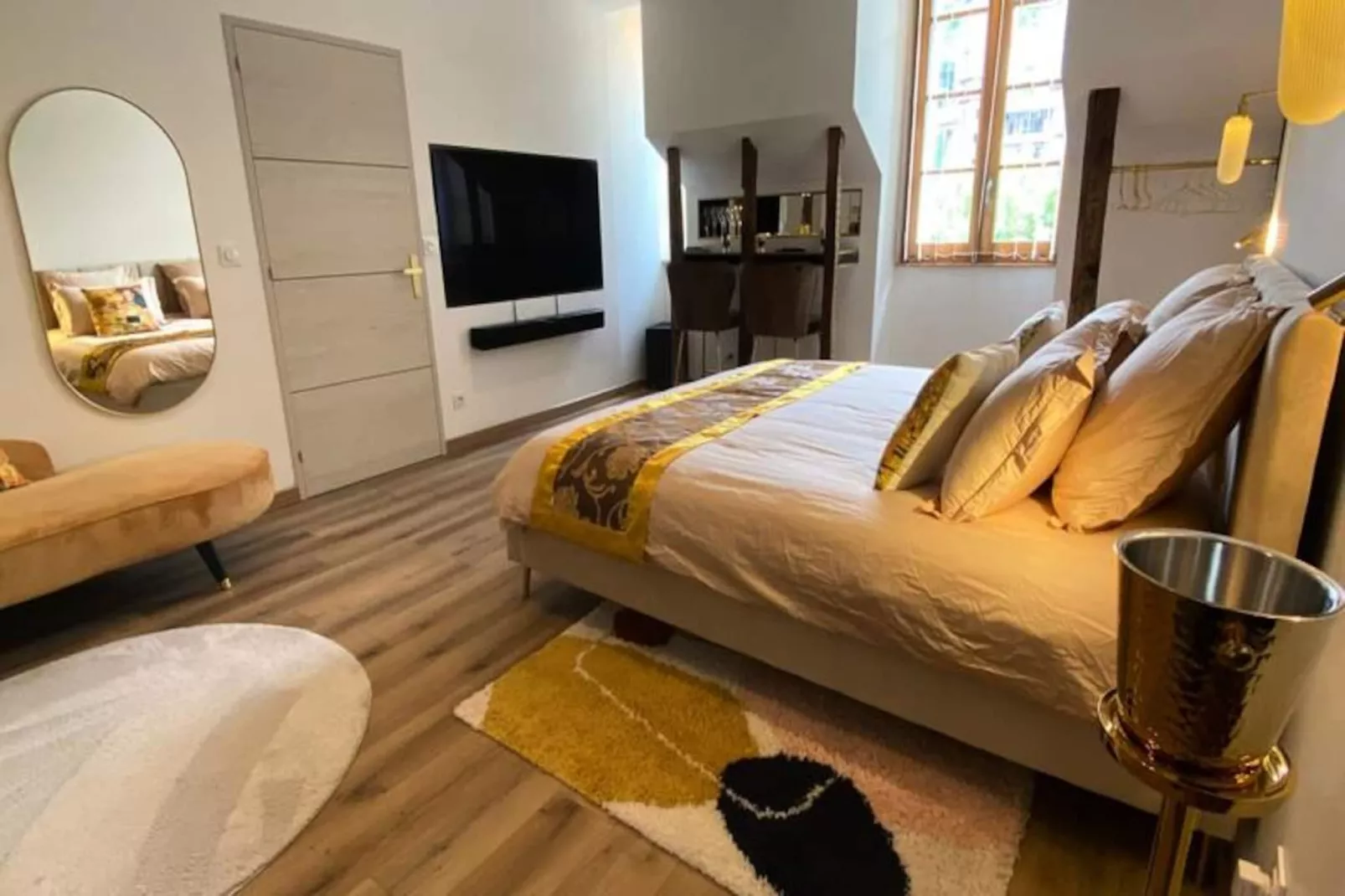 19a - Le Septi&egrave;me Ciel, Cocoon Lover-Image-tags.