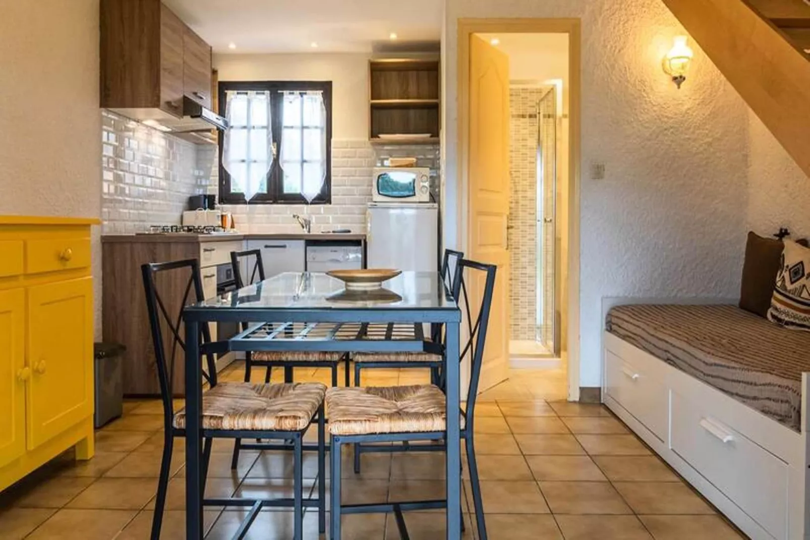 Résidence Marie Diane-Dining room