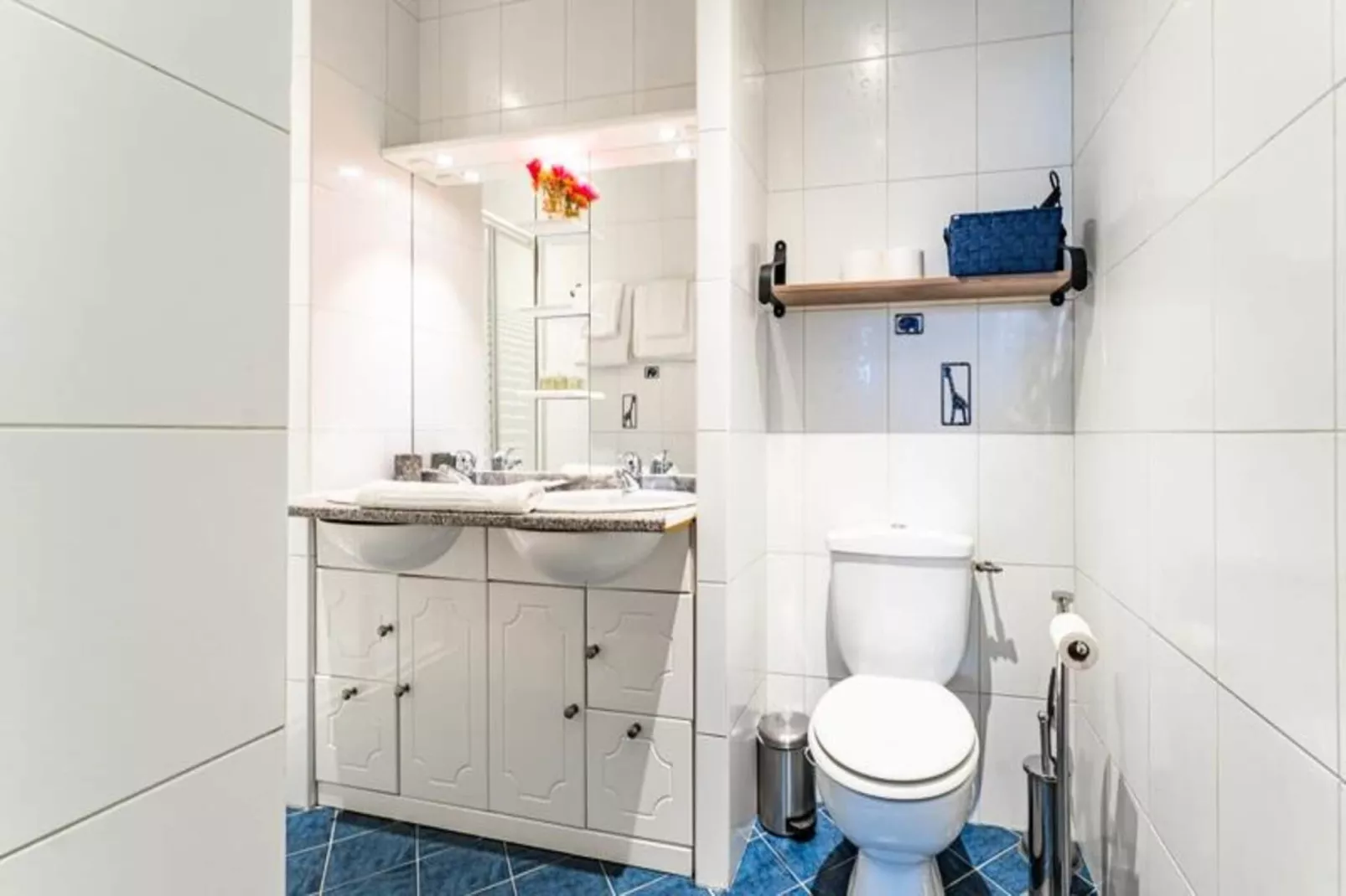 Magnifique  Appartement Au C&oelig;ur Du Quartier Historique Saint-michel-Ambiance