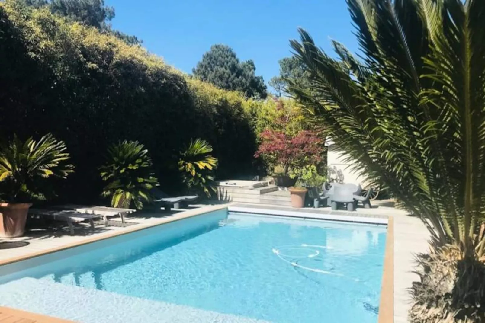 Superbe Villa Calme Avec Piscine Chauff&eacute;e Et Jacuzzi &agrave; 300 M De La Plage-Image-tags.