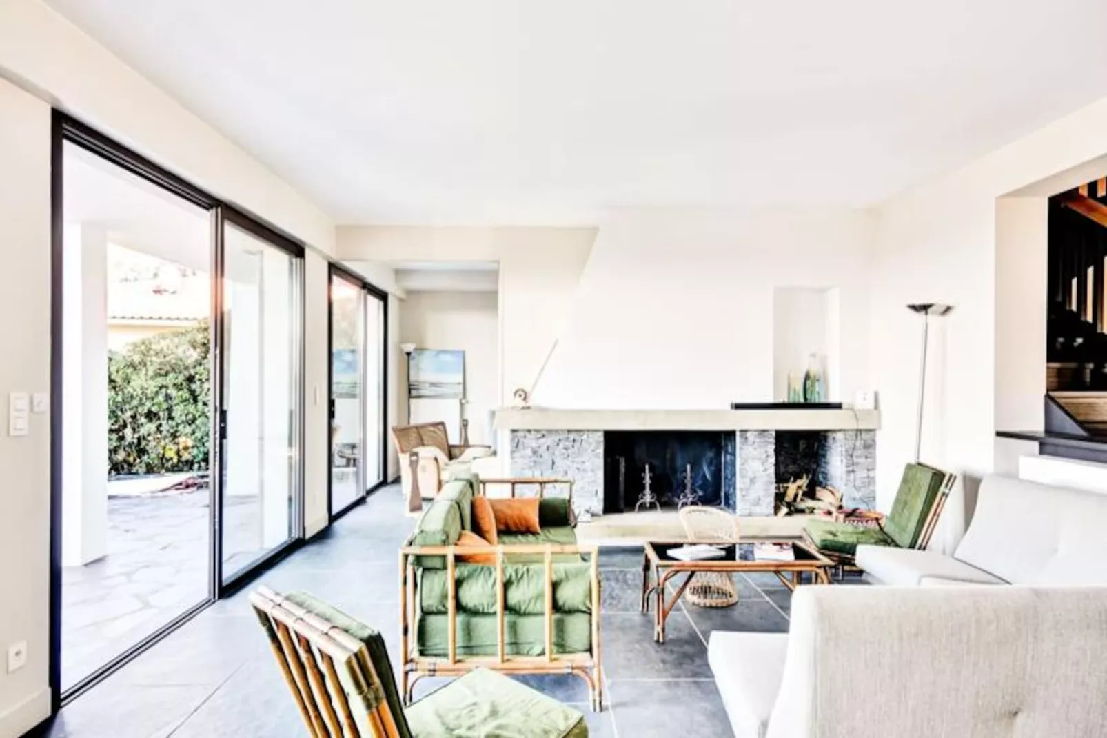 Splendide Villa De 400m2 Pour 12 Personnes, Acc&egrave;s Priv&eacute; &agrave; La Plage Au Pyla-Image-tags.