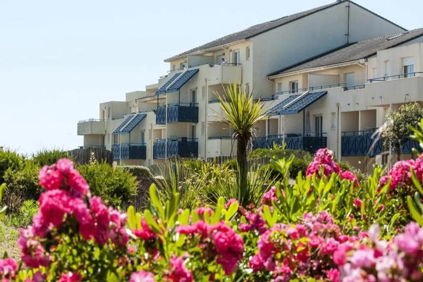 Résidence Bleu Marine - maeva Home-Exterior in summer