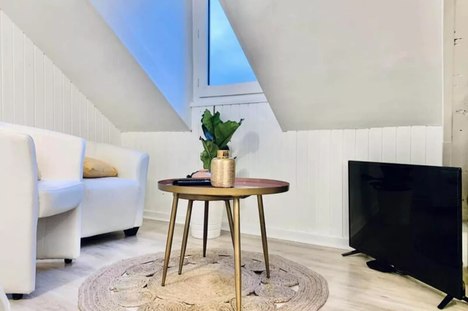 Studio Hypercentre 🌼-Living room