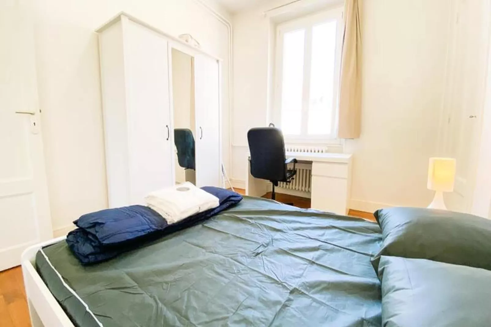 Le Berri'appart | T3 Tout &eacute;quip&eacute; | Tramway, Gare 🚡-Bedroom