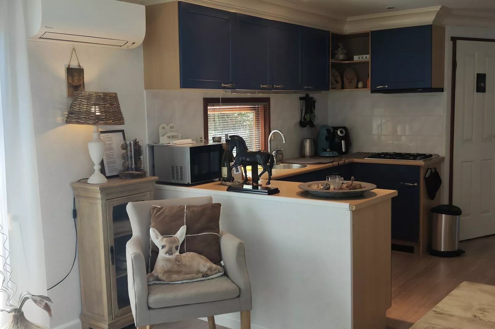 De Pimpernel-Living room