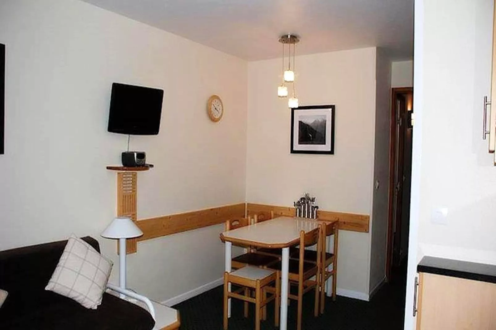 Résidence Ours Blanc P&v-Salle à manger