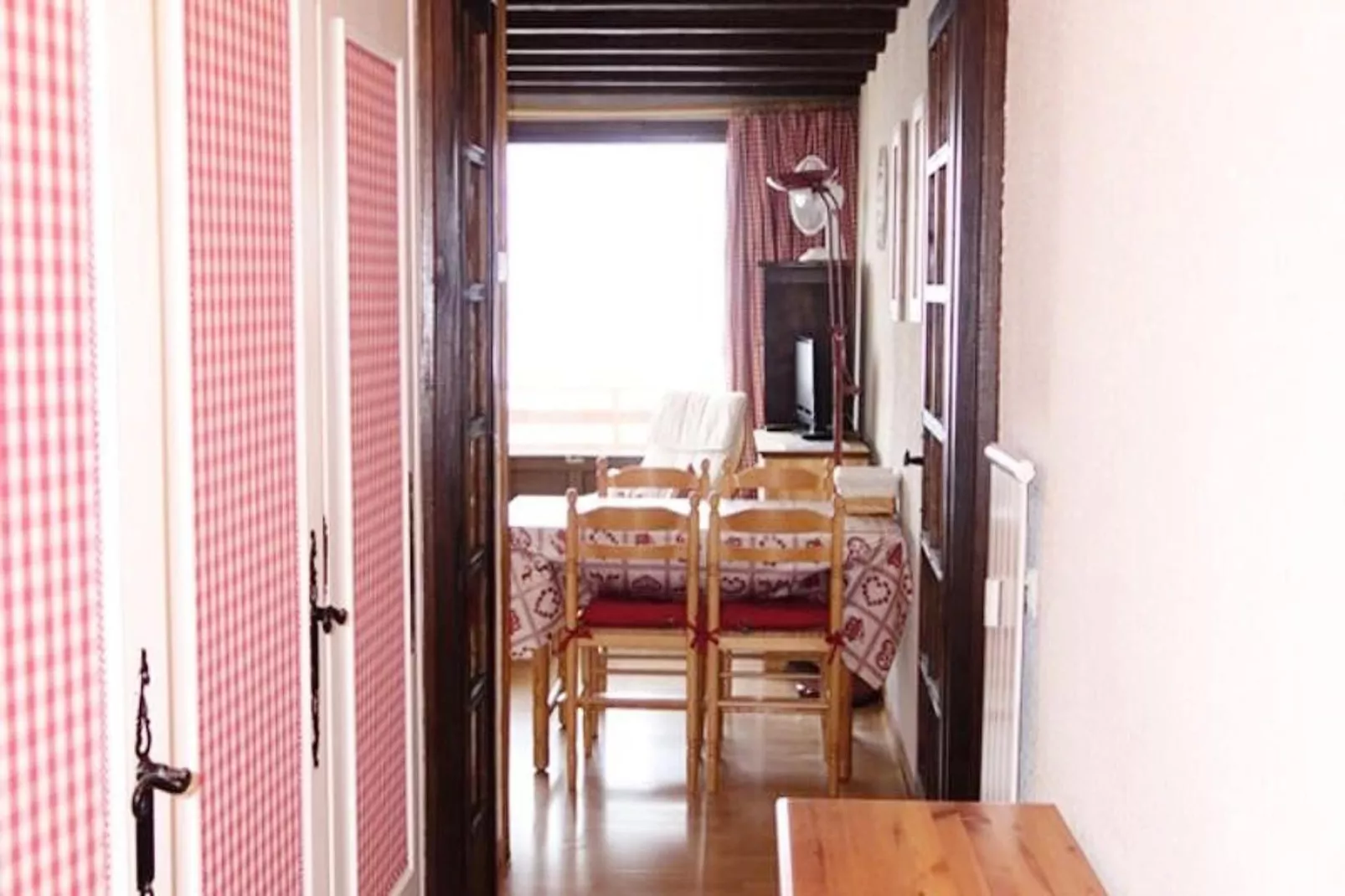 Résidence Gemeaux-Dining room