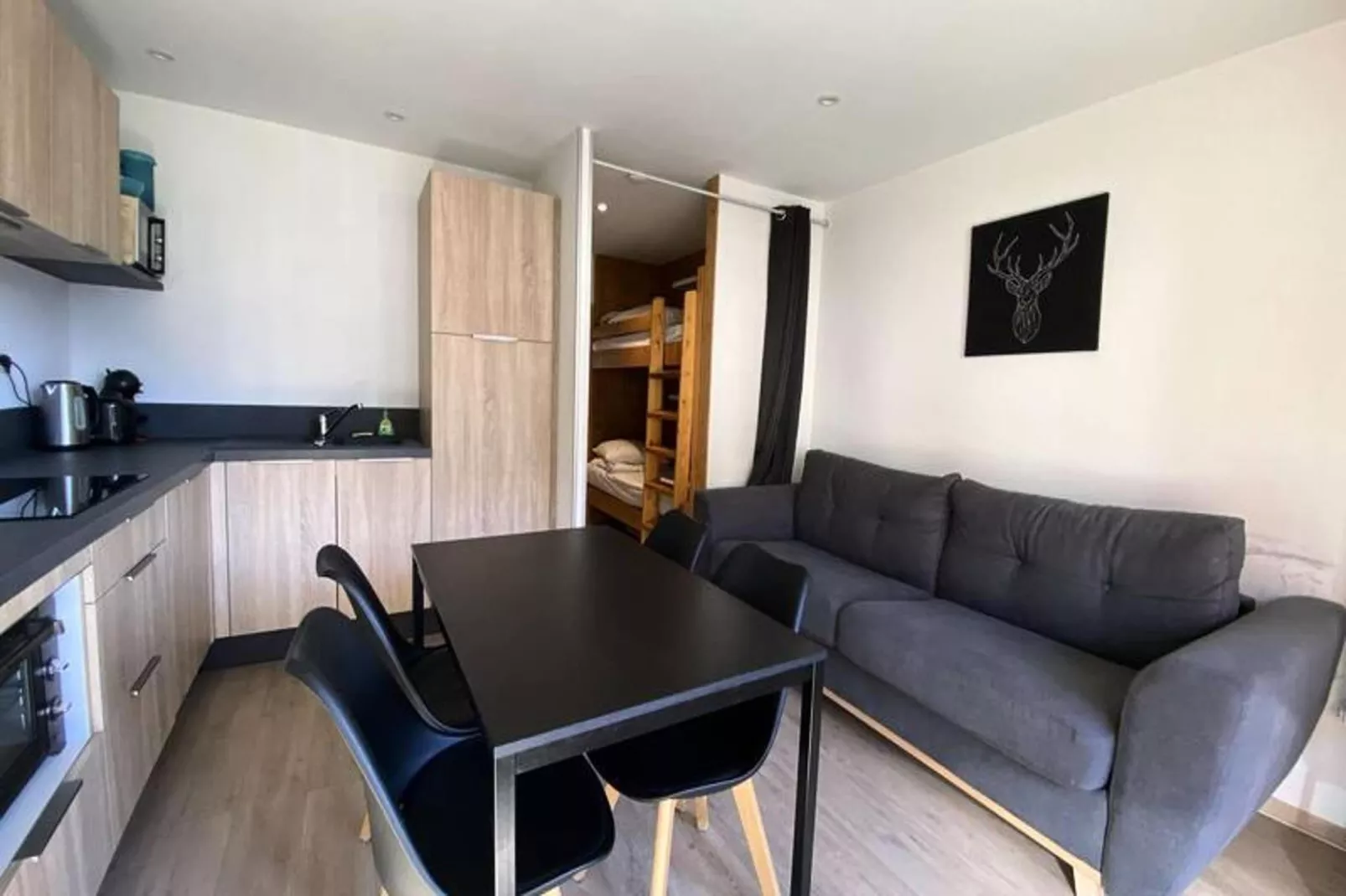 Résidence Myosotis-Dining room