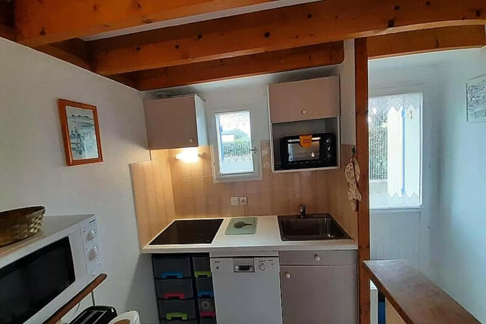 Résidence Kermaria-Kitchen