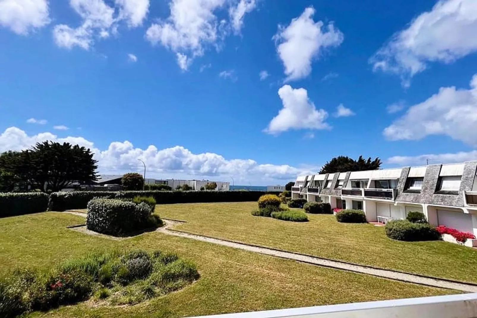 Résidence Conguel-View in summer