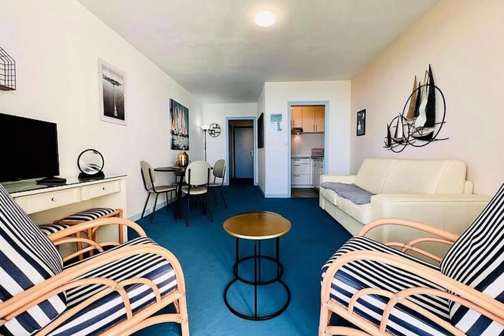 Résidence Les 3 Iles-Living room