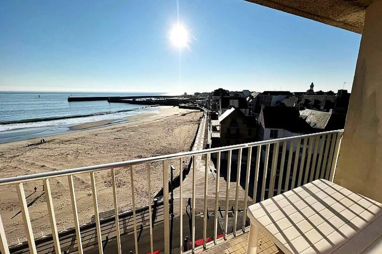 Résidence Dauphins-Aussicht Sommer