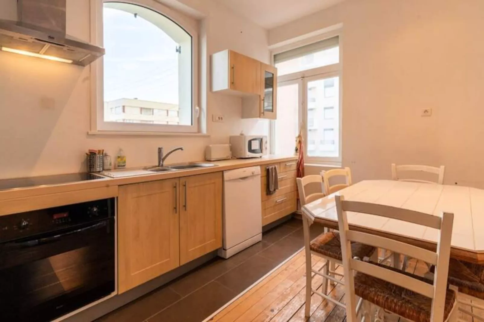 Résidence Appartement &agrave; Deux Pas De La Plage-Image-tags.