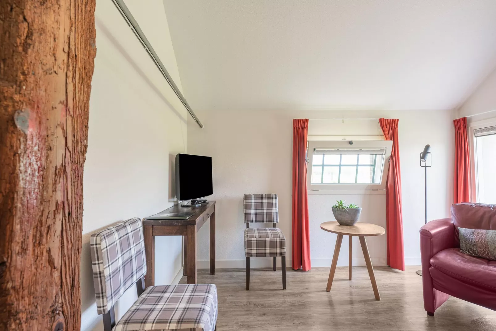 The Old Farmhouse-Living room