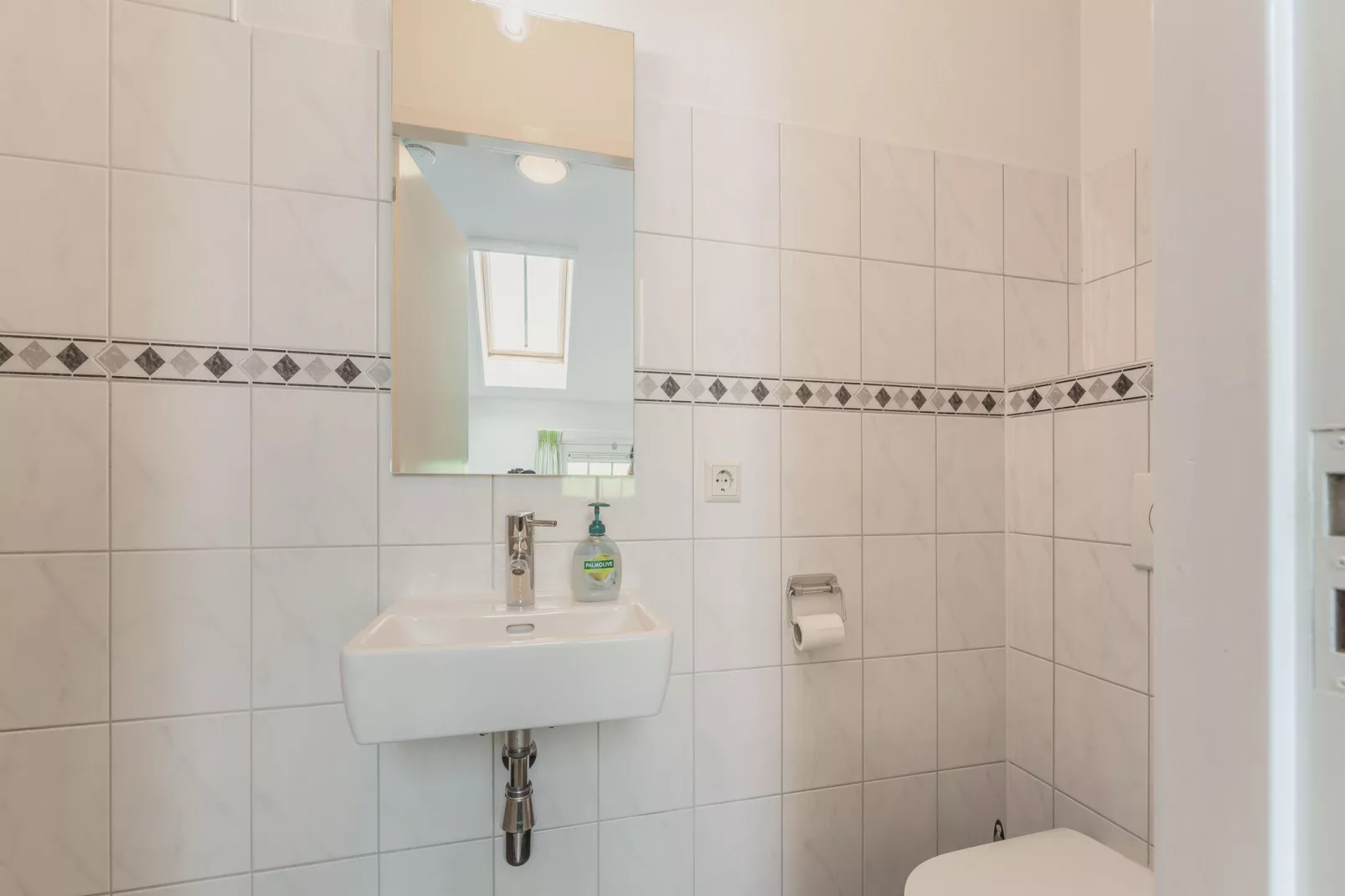 The Old Farmhouse-Bathroom