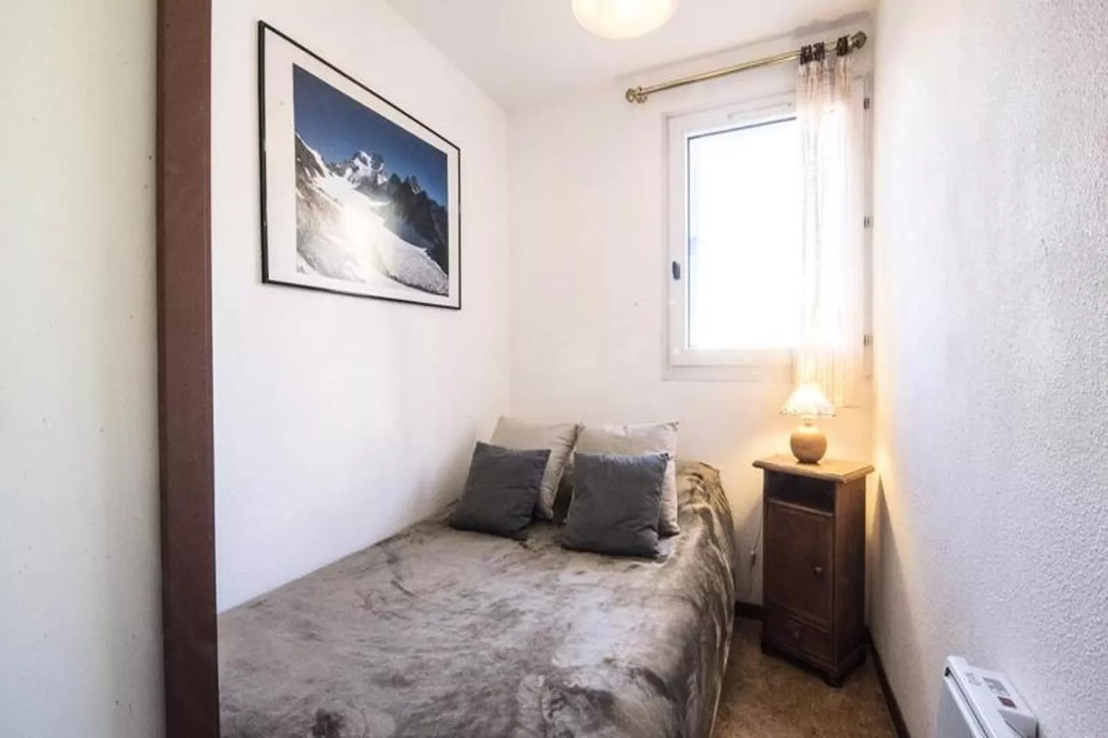 Résidence H.th.ii:bat.6-Bedroom