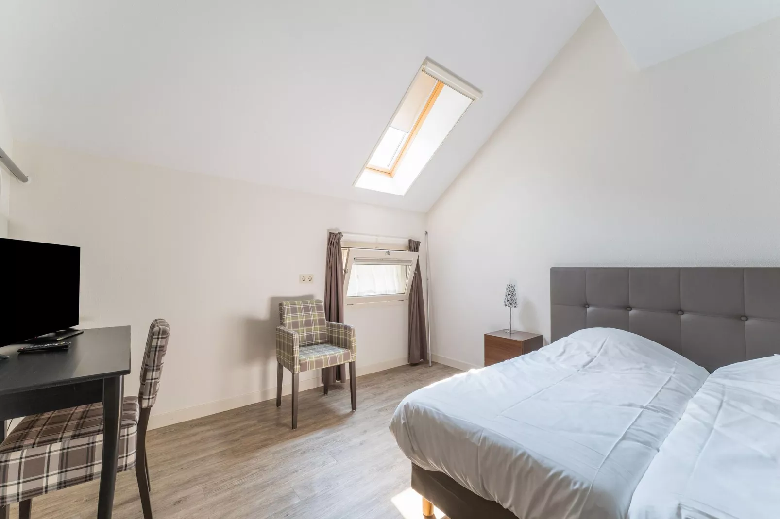 The Old Farmhouse-Bedroom