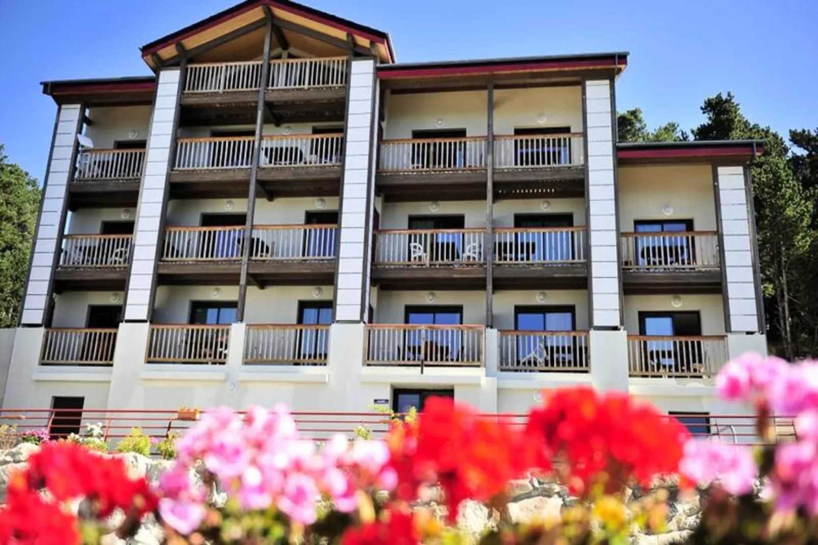 Résidence Goélia Le Domaine de Castella***-Piscine