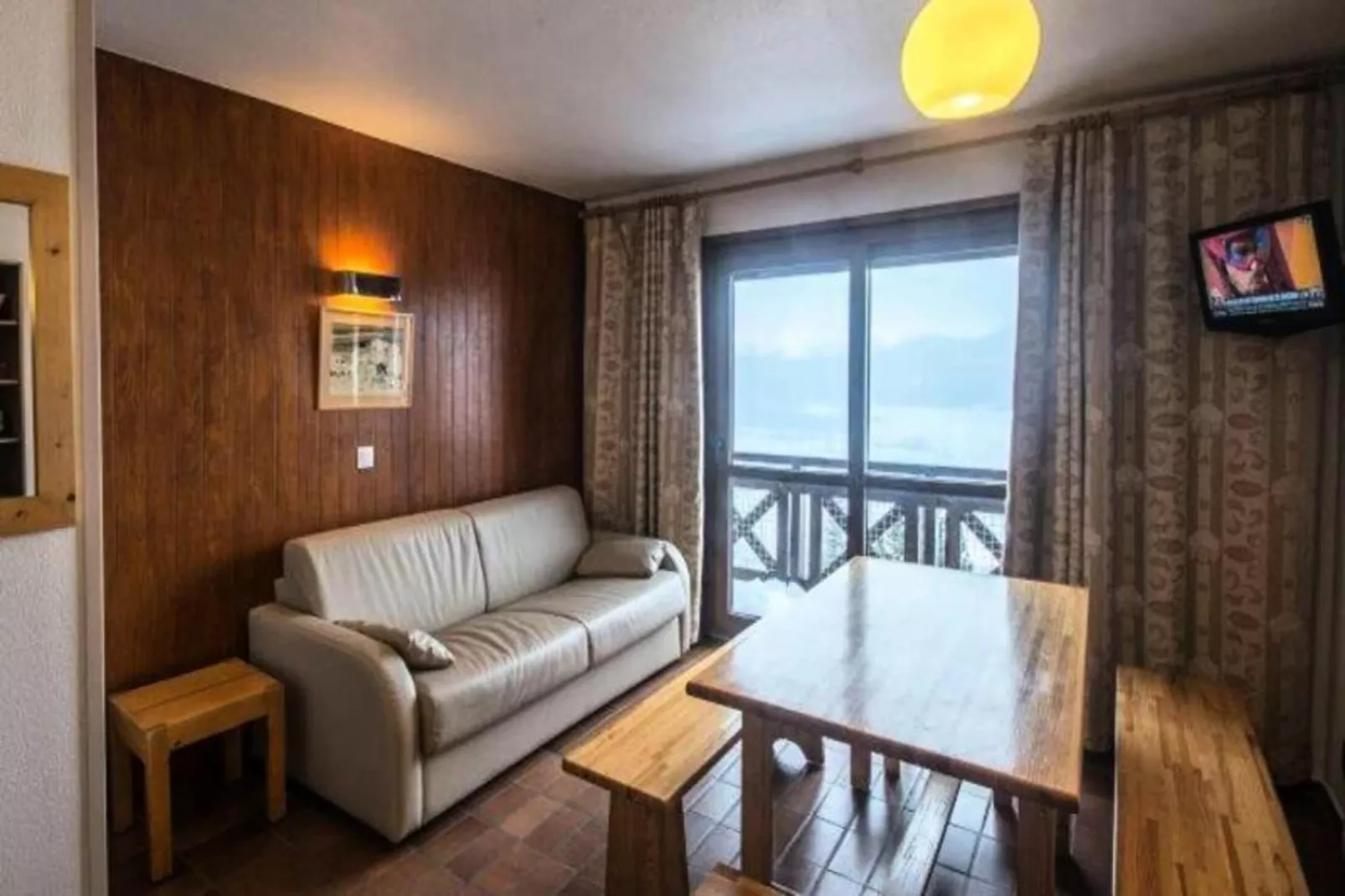 VVF Résidence Les Angles Pyrénées-Wohnzimmer