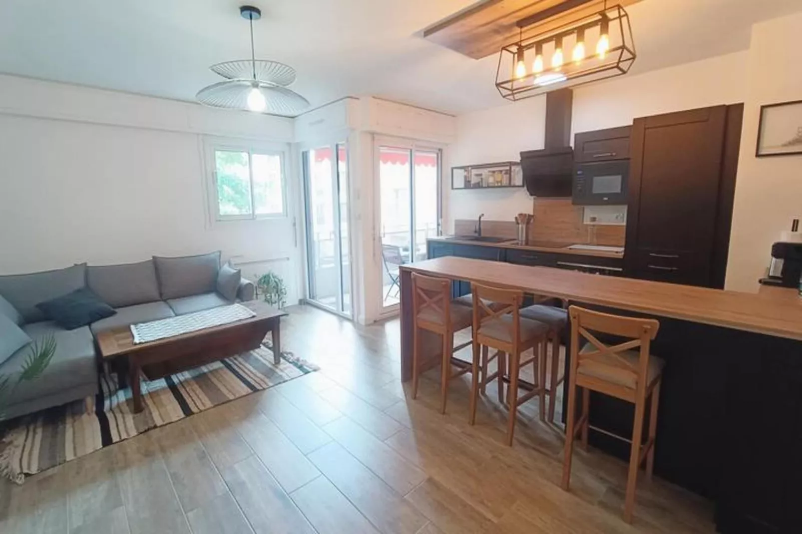 Résidence Le Chateau Durieux 1-Salle à manger