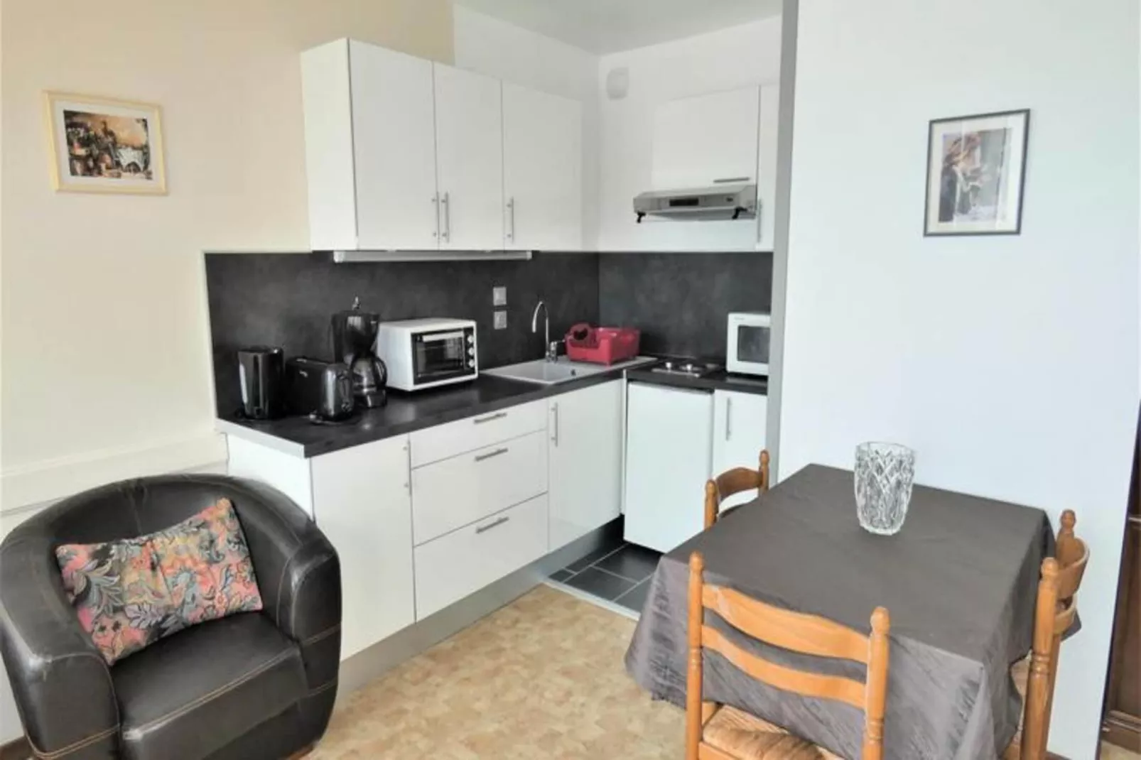 Résidence Le Chateau Durieux 3-Küche