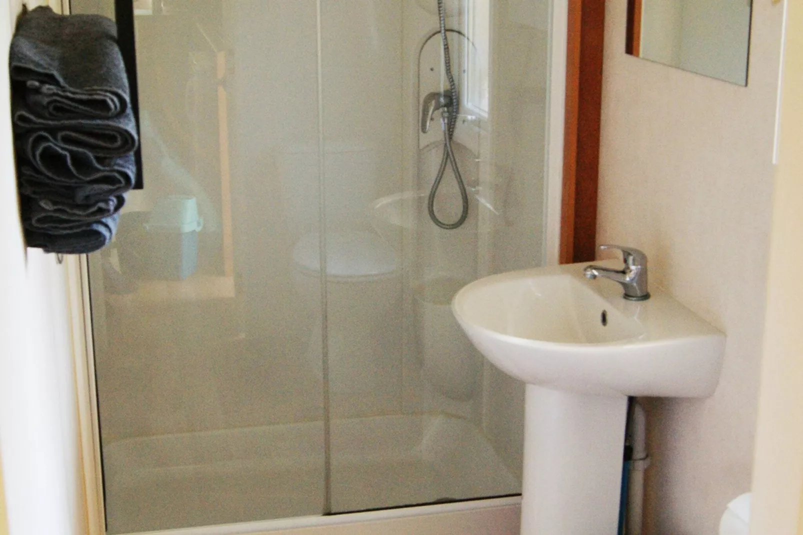 Chalet Alkenhaer nr 35-Bathroom