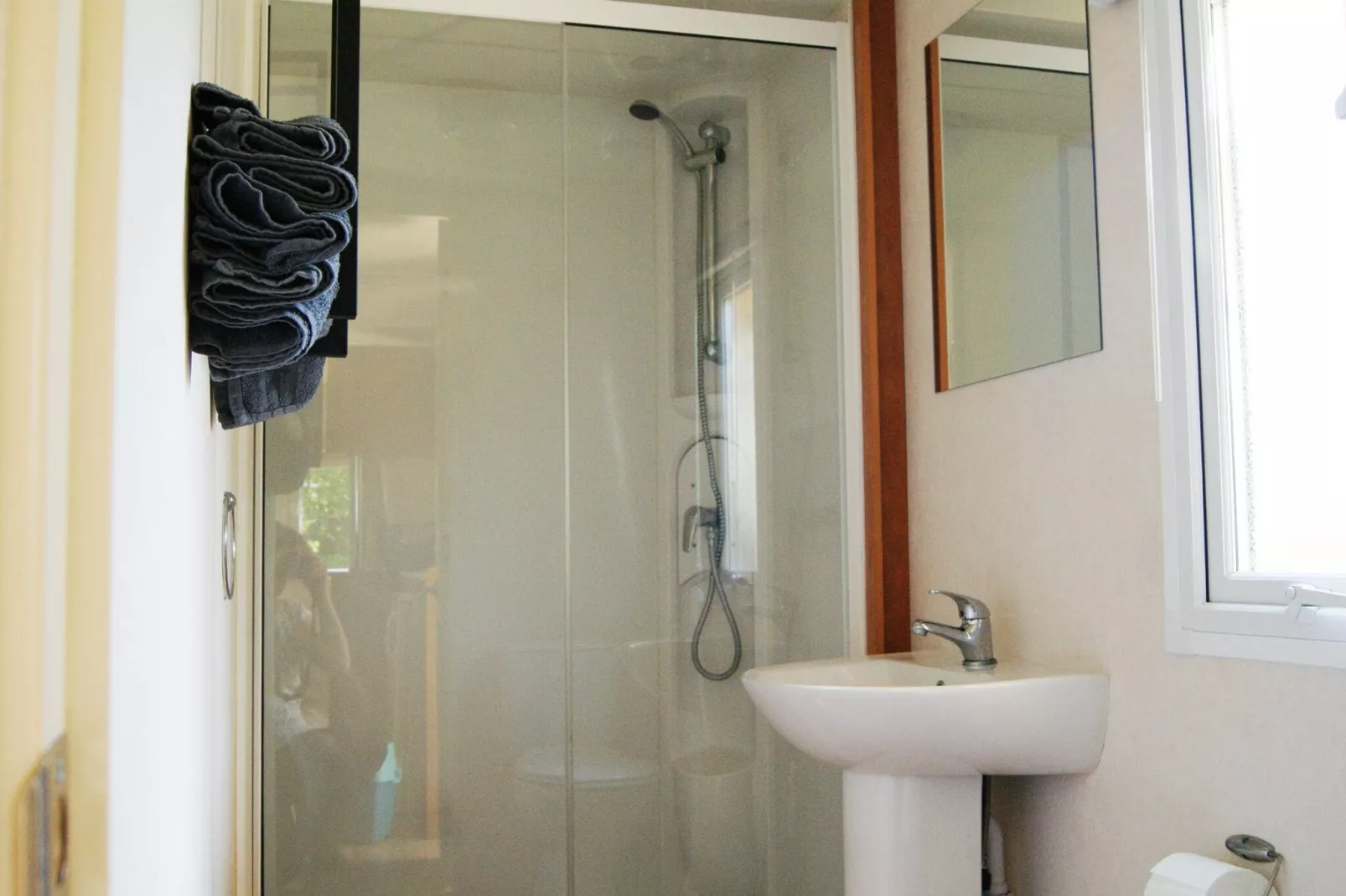 Chalet Alkenhaer nr 35-Bathroom