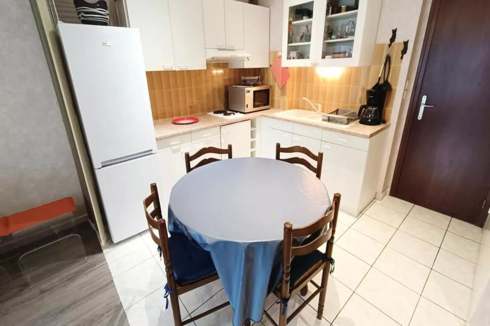 Résidence Le Vendome-Salle à manger