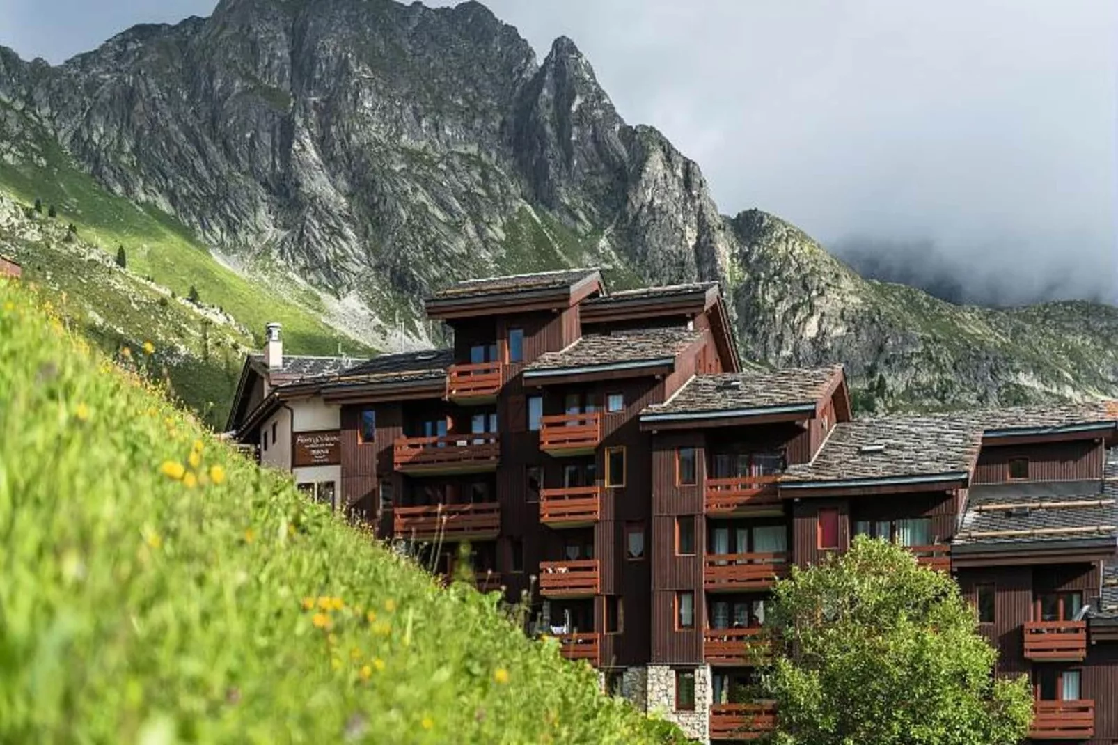 Résidence Les Chalets des Arolles - maeva Home-Exterior in summer