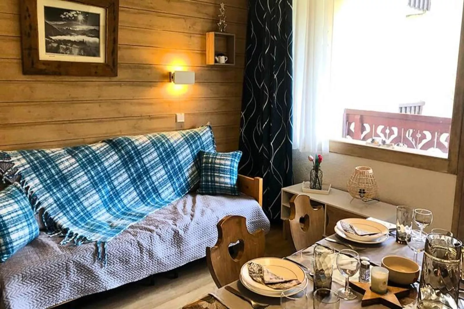 Résidence Camarine-Salle à manger