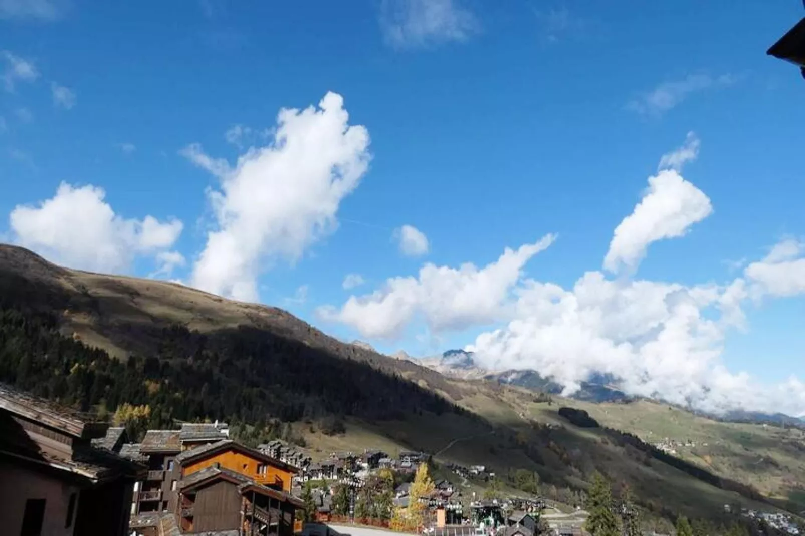 Résidence Lauziere Dessous-Bathroom