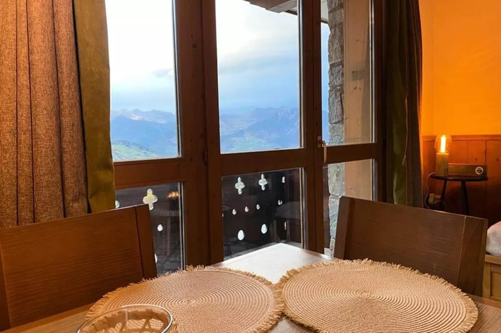 Résidence Valeriane-Esszimmer