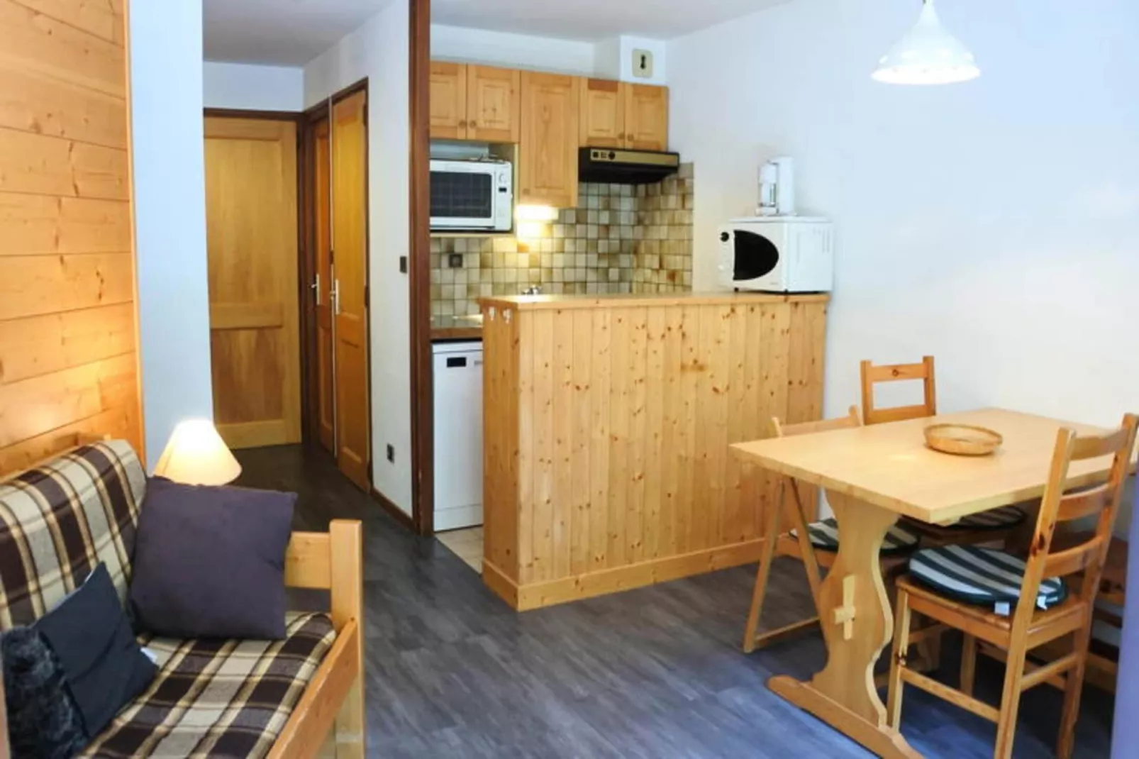 Residence La Corniche - Esszimmer