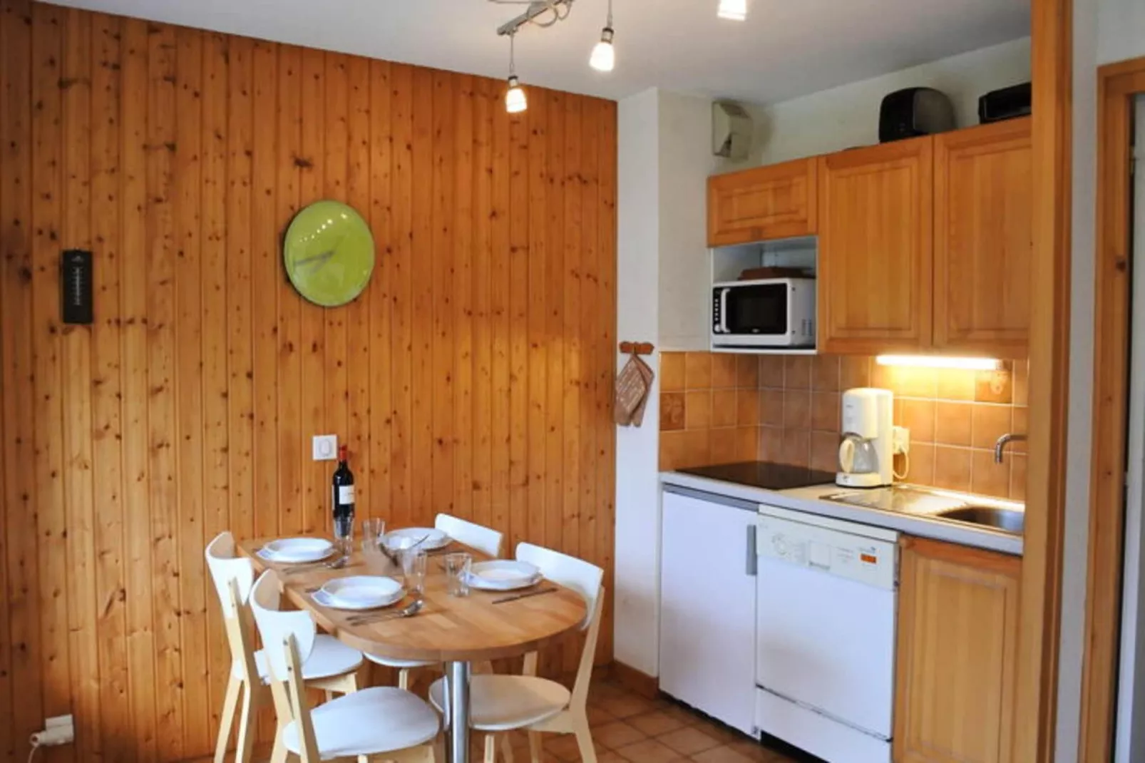 Résidence Le Picaron-Außenbereich Sommer