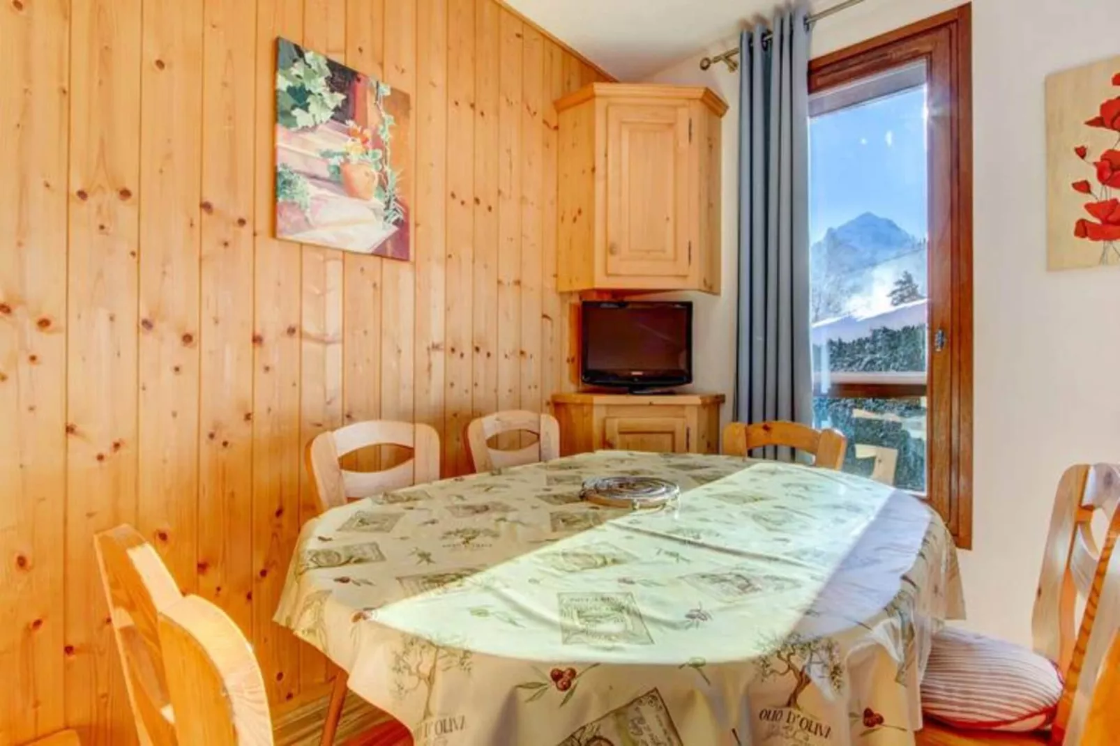 Résidence Le Fanyon-Dining room