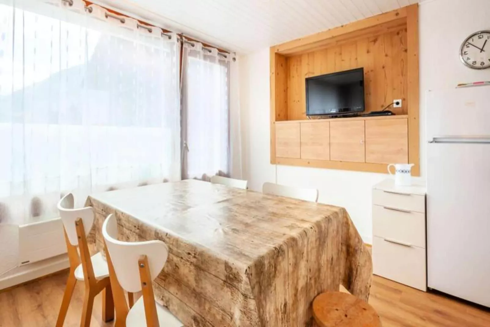 Résidence Les Cîmes-Dining room