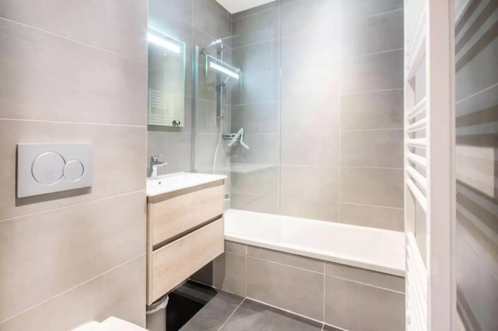 Résidence Le Lapia-Exterior in summer