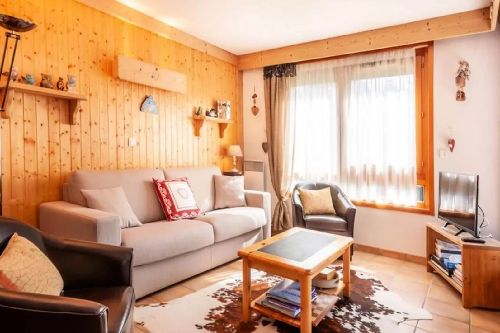 Résidence La  Ploche-Exterior in summer