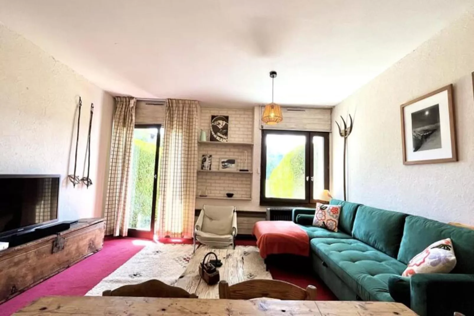 Nid Douillet Au Pied Des Pistes Avec Jardin-Living room