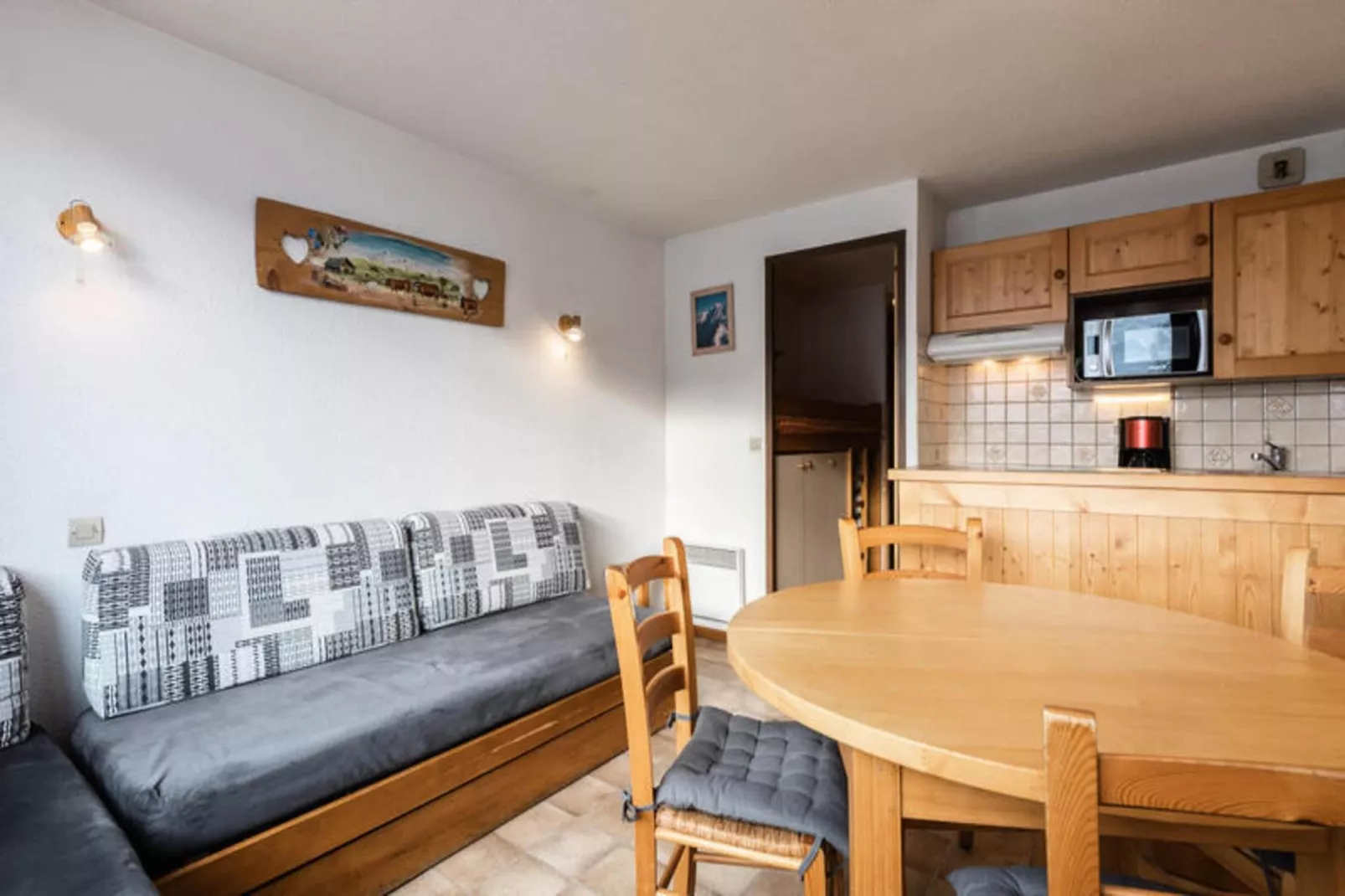 Résidence Alcyon-Exterior in summer