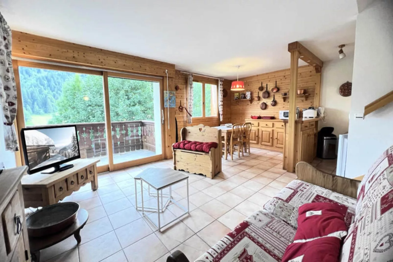 Appartements à La Clusaz-Living room