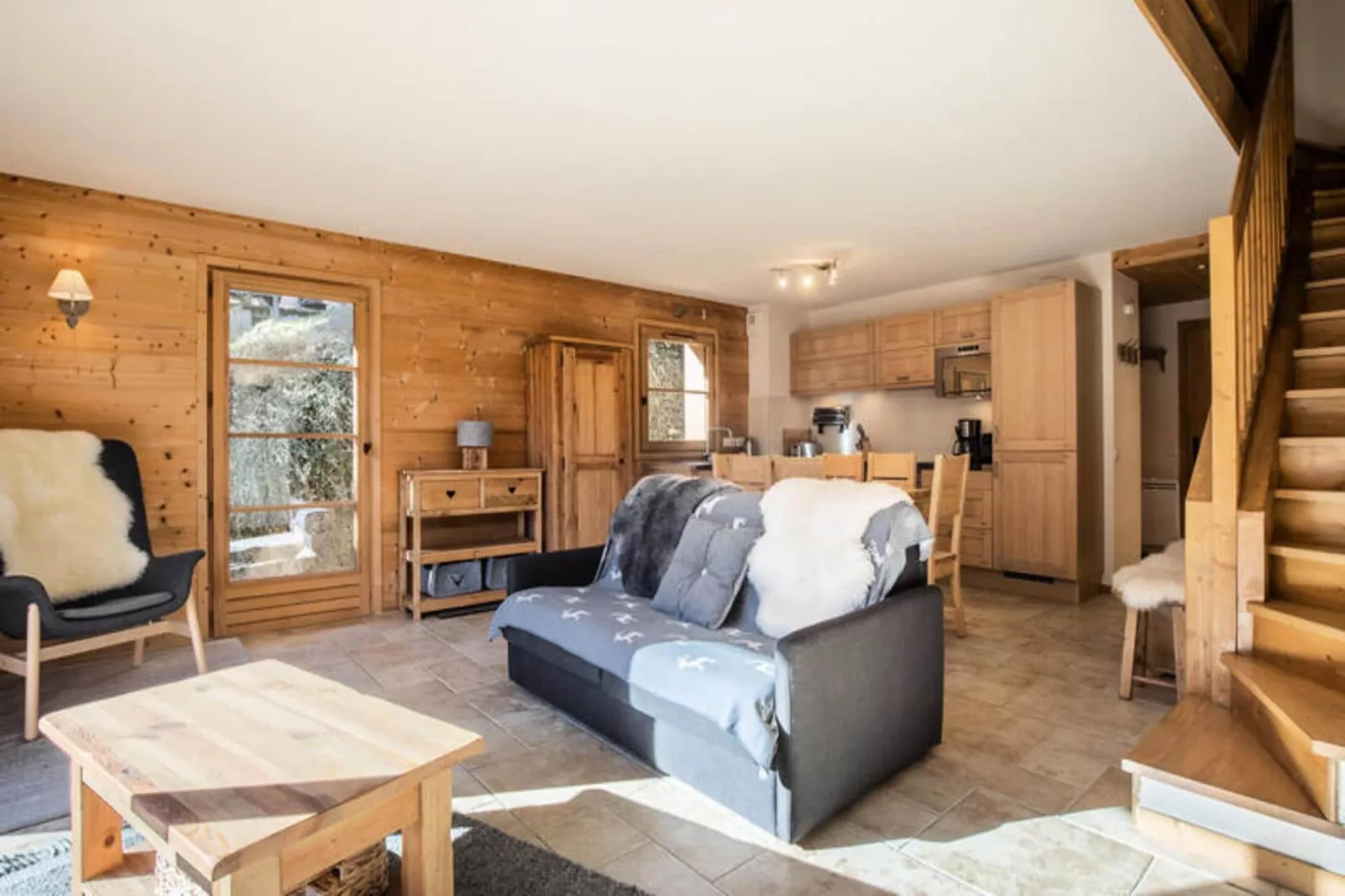 Résidence Belrose-Außenbereich Sommer