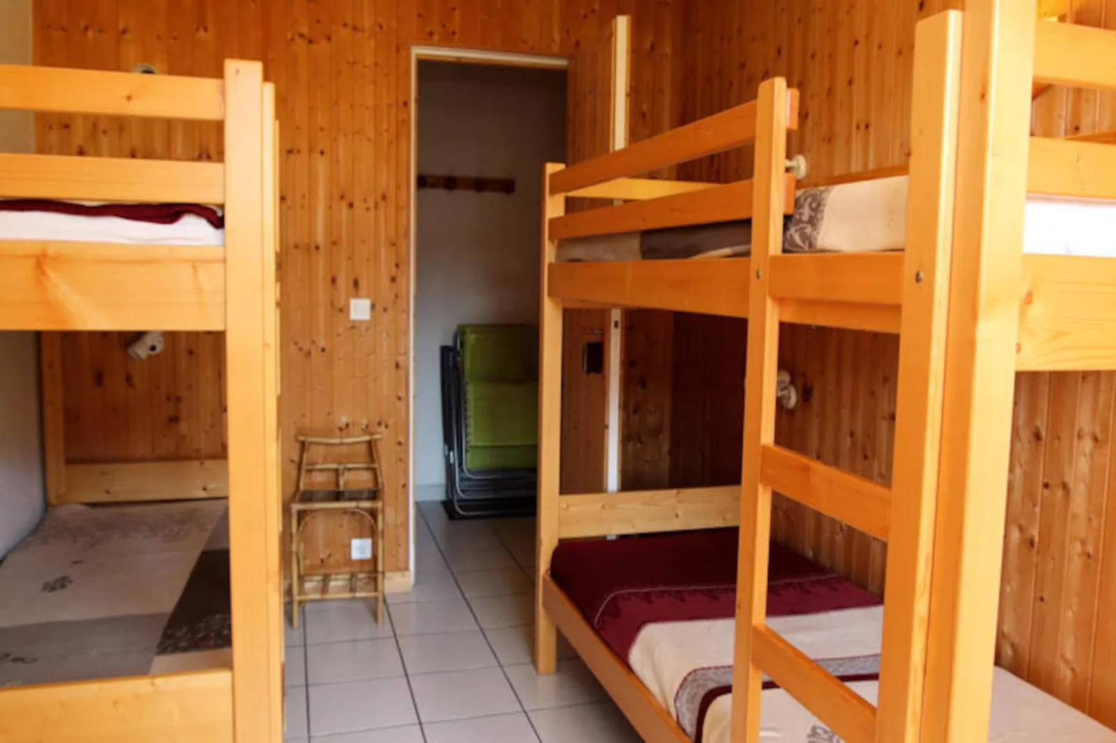 Appartements à Les Carroz-d'Arâches-Image-tags.